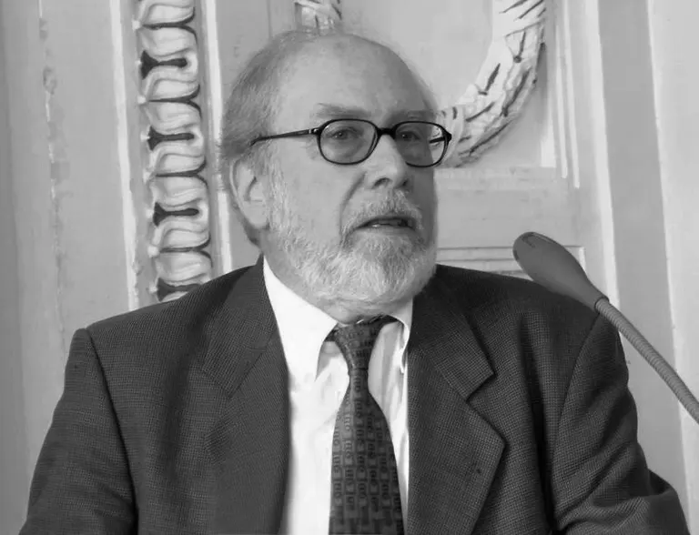 Portrait en noir et blanc de Niklaus Wirth